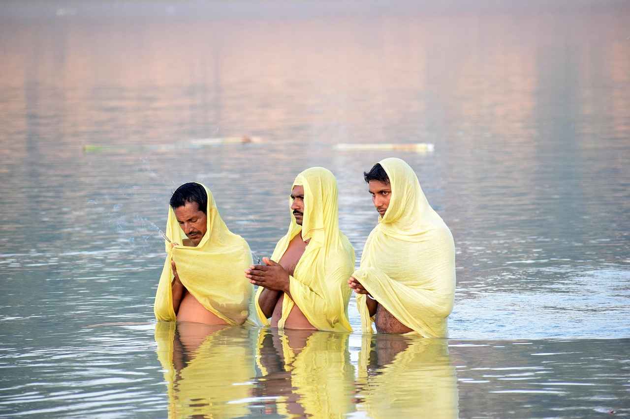 How to Celebrate Durga Puja in Kolkata and Other Parts of West Bengal 5 Food and Festivities: A Culinary Journey