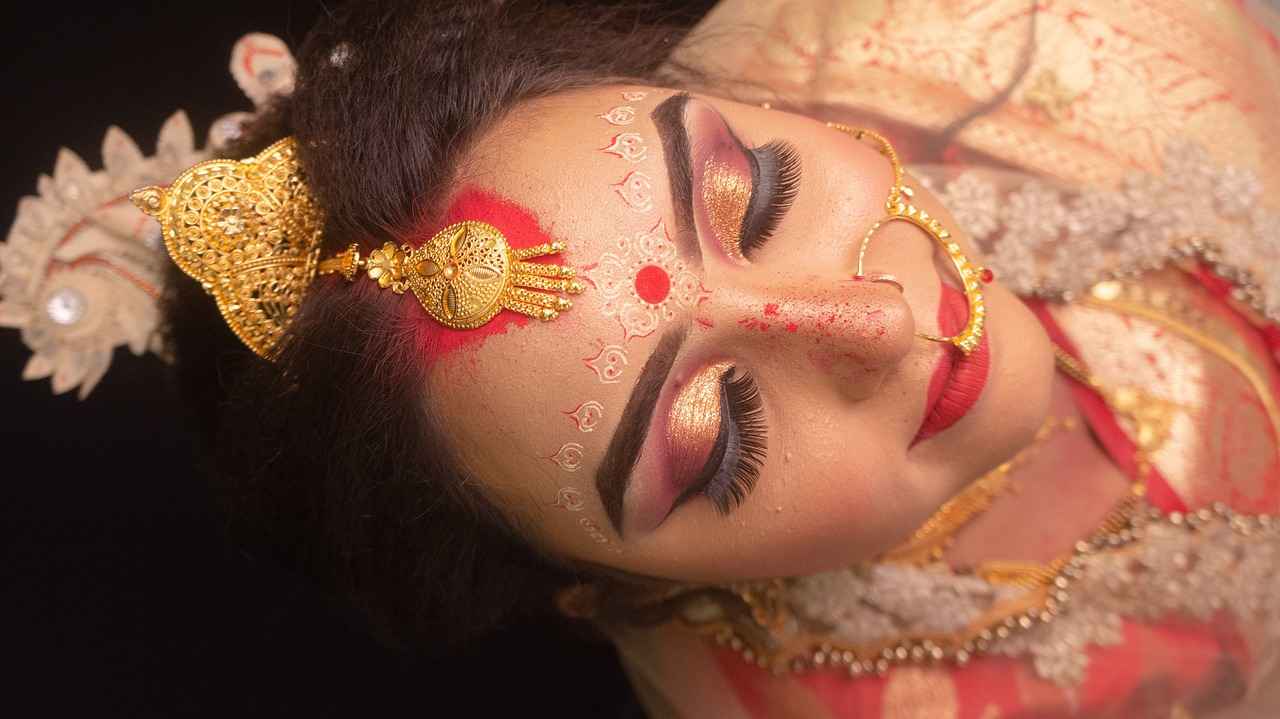 Why Bengali Sarees Are Famous Worldwide 5 Conclusion: The Timeless Charm of Bengali Sarees