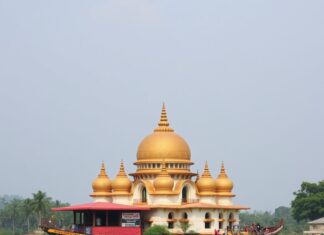 Exploring Offbeat Bengal: Uncharted Treasures Hidden Beyond the Tourist Trail Exploring Offbeat Bengal: Uncharted Treasures Hidden Beyond the Tourist Trail