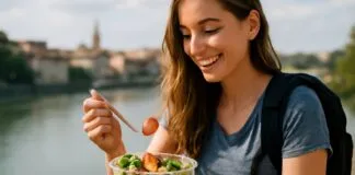 Smart Eating Habits to Stay Fit While Exploring the World Smart Eating Habits to Stay Fit While Exploring the World